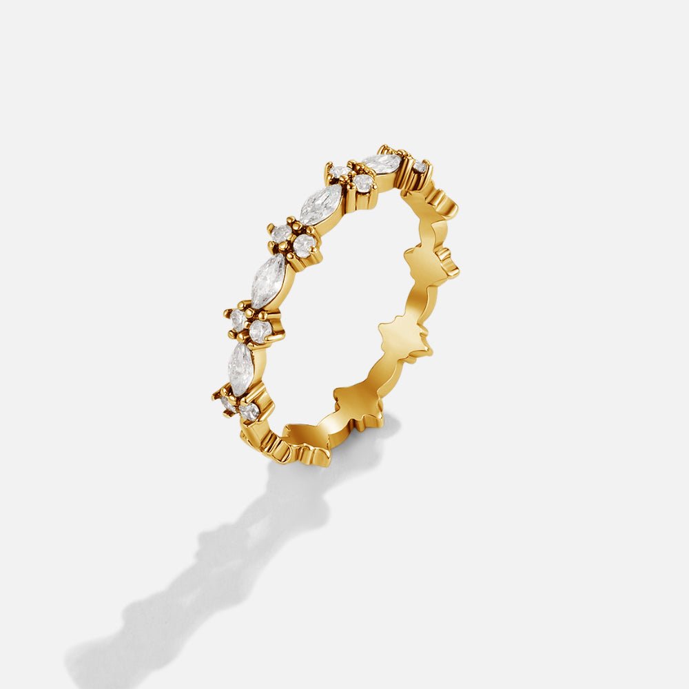 Romy Crystal Ring
