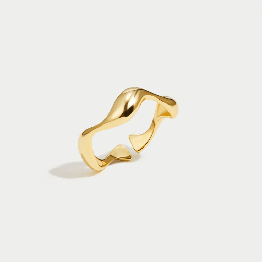 Nova Wave Ring