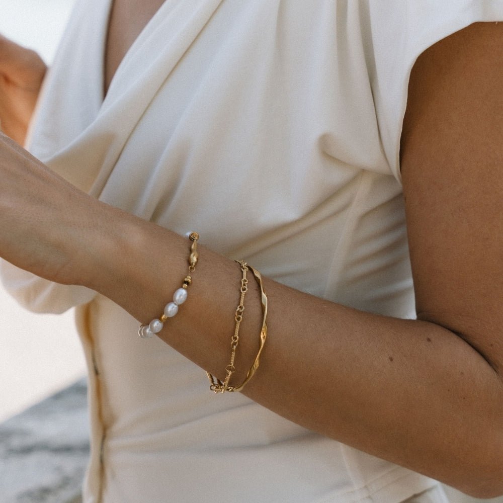 Renza Knot Chain Bracelet
