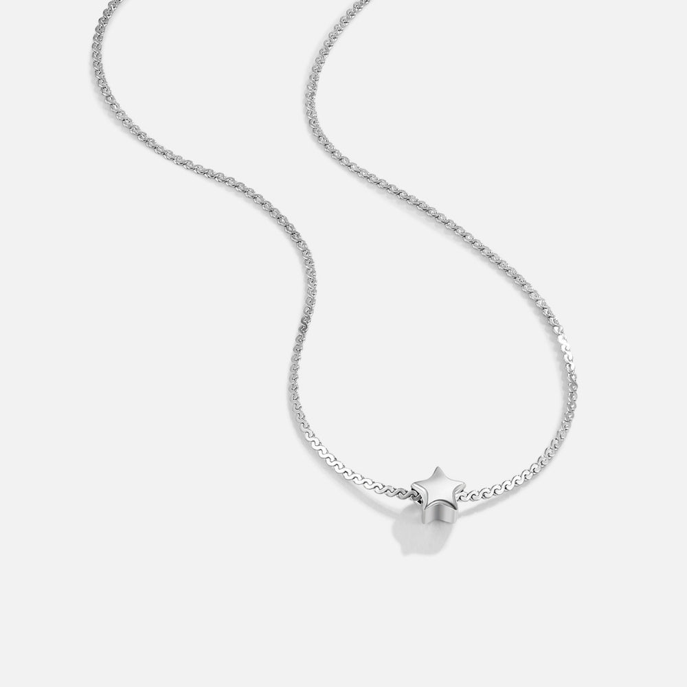 Melania Star Pendant Necklace