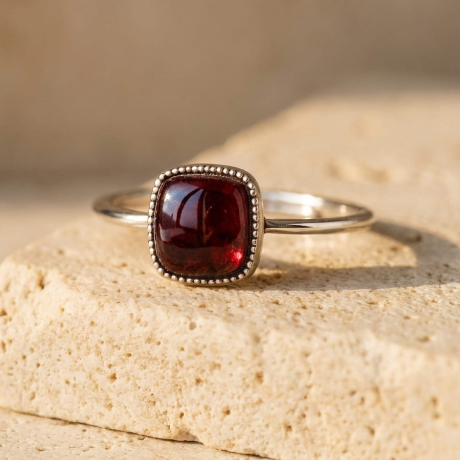 "Square Passion" Adjustable Ring in Garnet