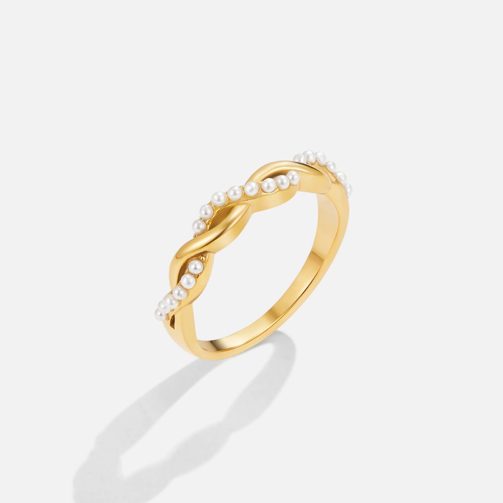 Isotta Pearl Ring