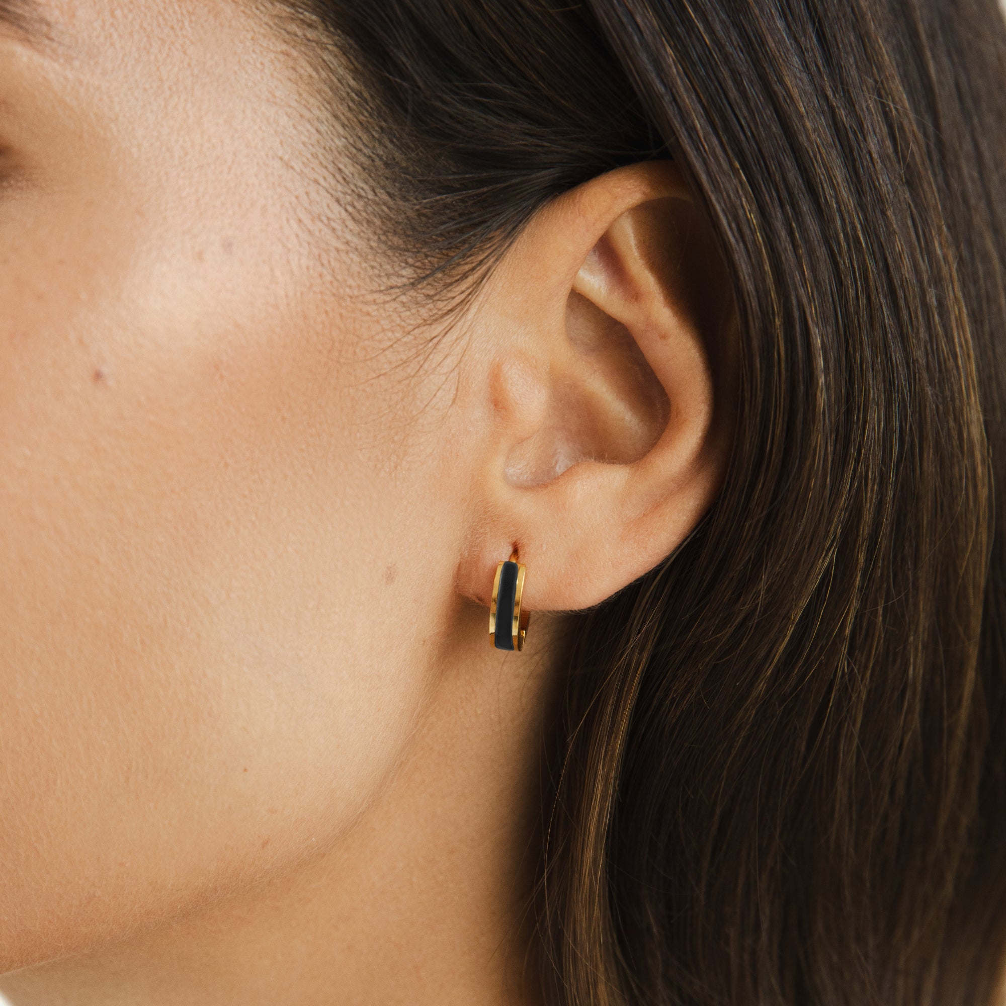 Marianna Enamel Hoops