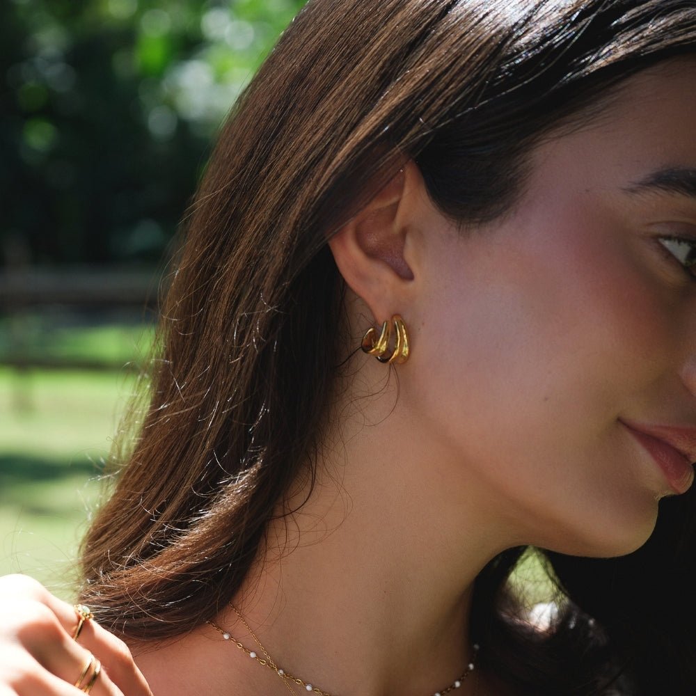 Ernesta Ridged Hoops