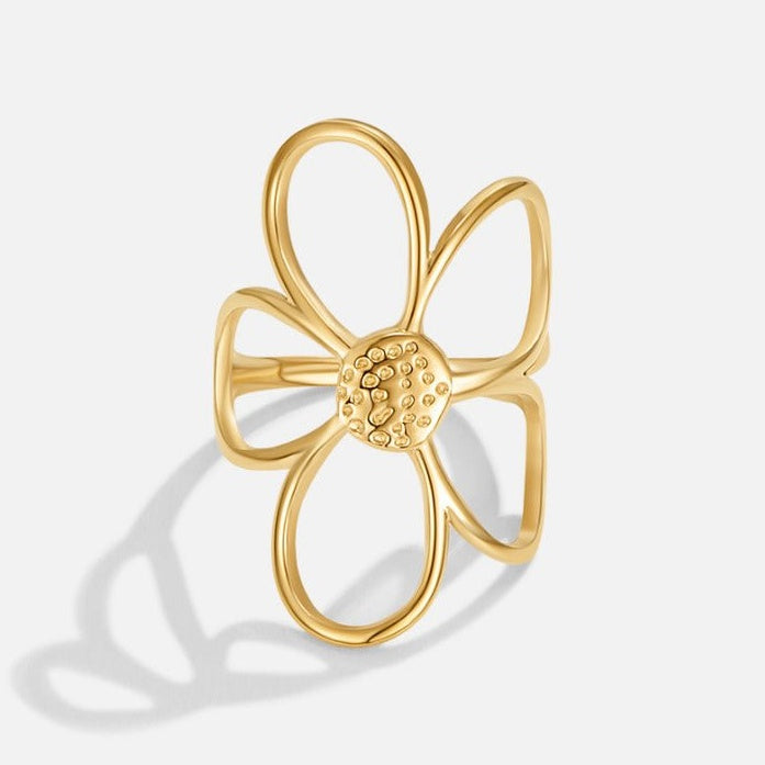 Vanna Daisy Ring