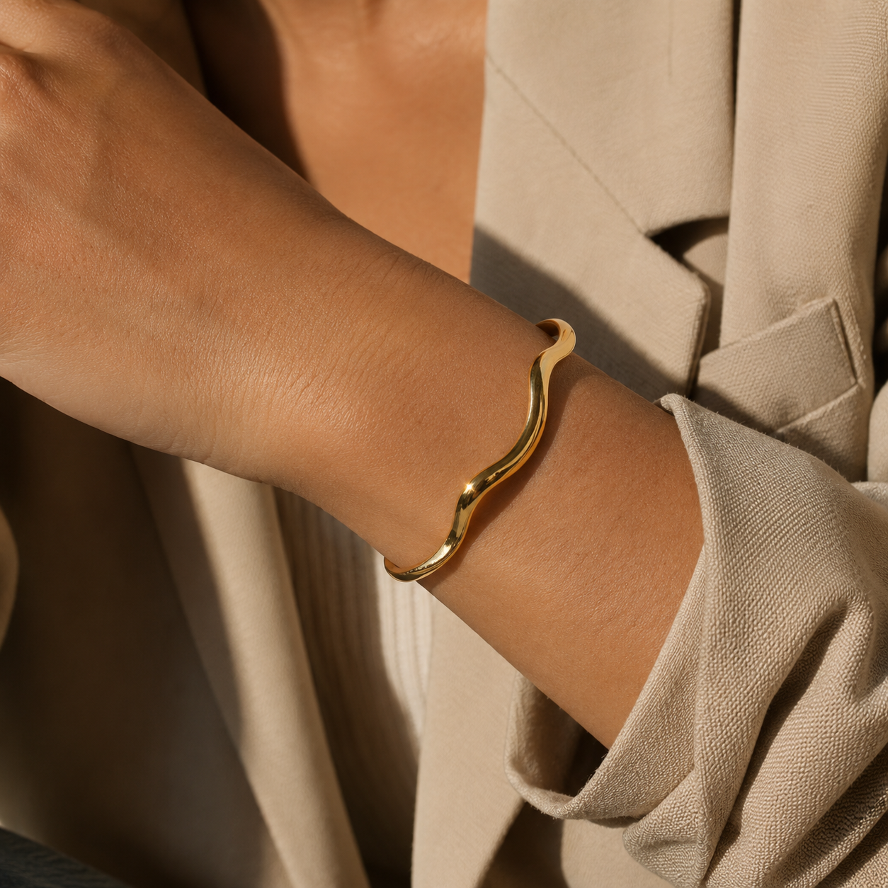 Wave Cuff
