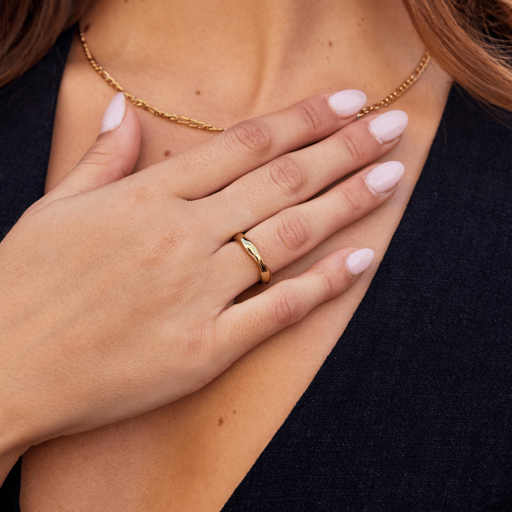 Luana Bold Wave Ring