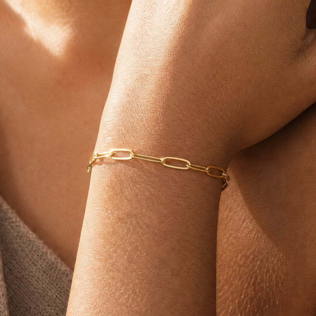 Sara Paperclip Chain Bracelet