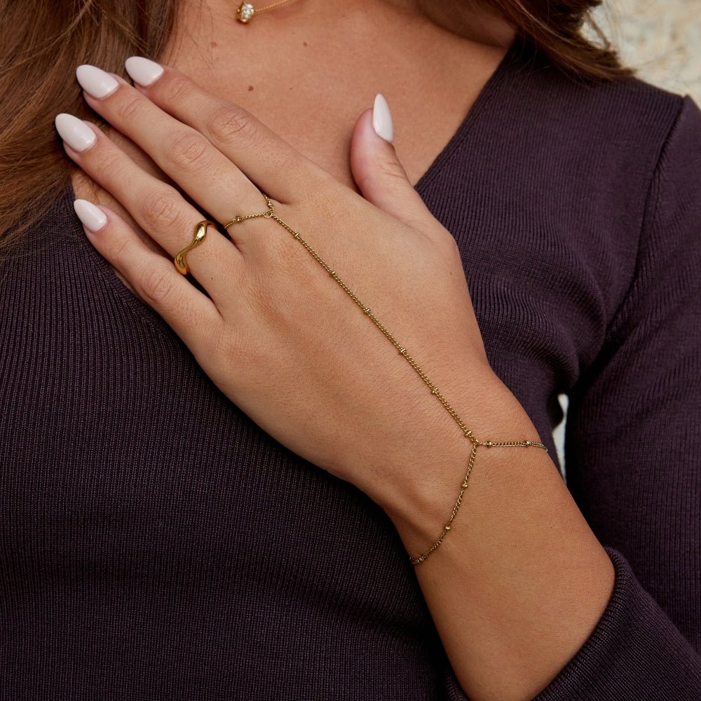 Orsola Bead Hand Chain
