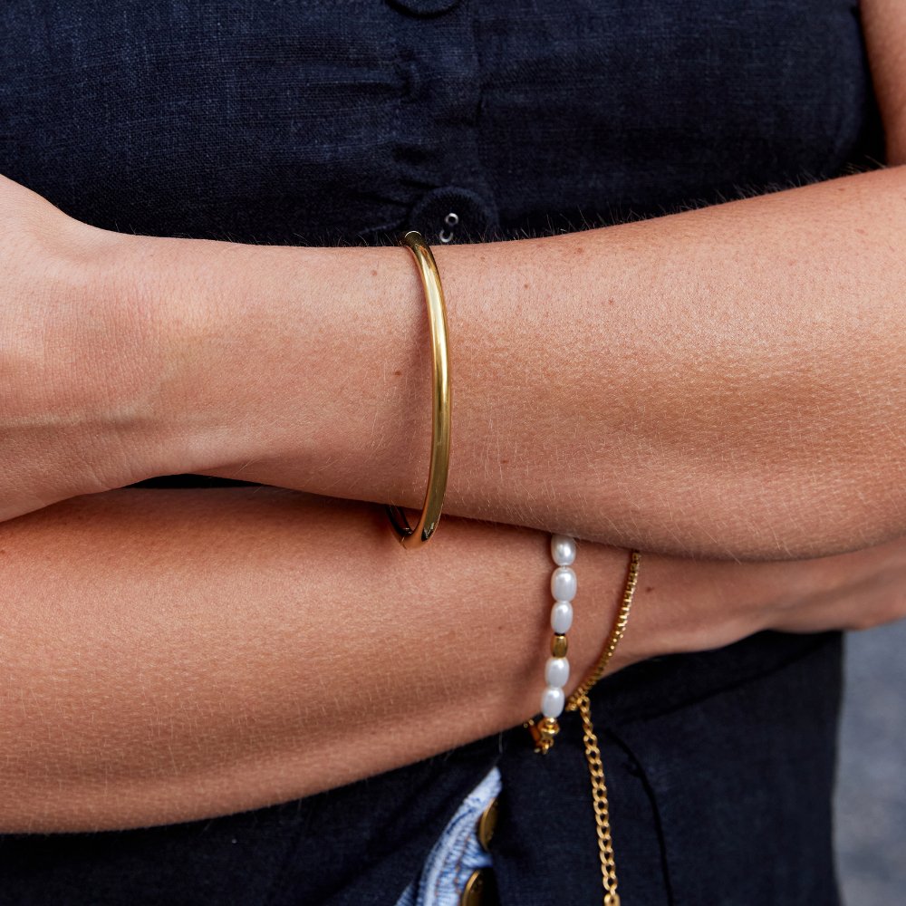 Elvia Wire Bangle