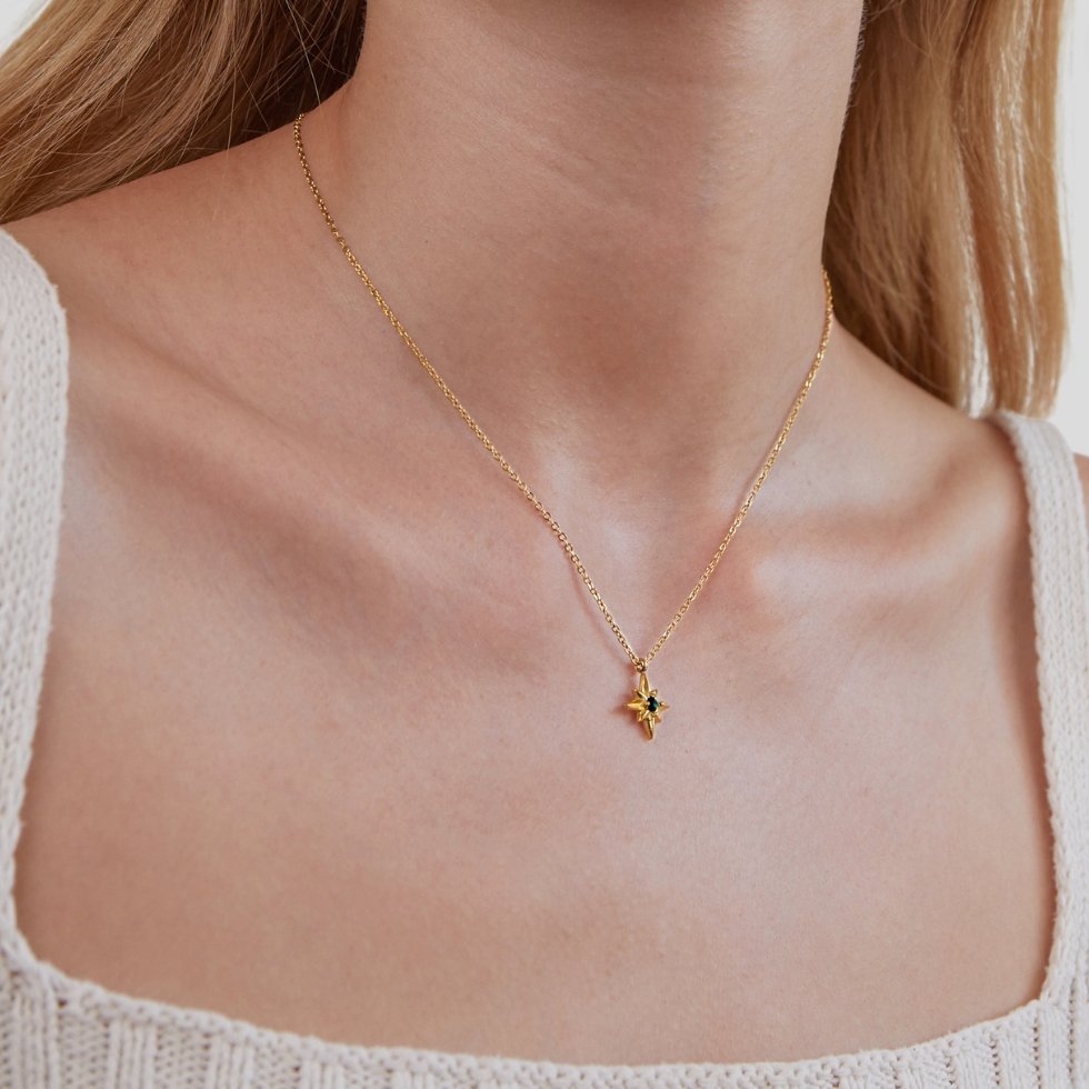 Vespera Star Necklace