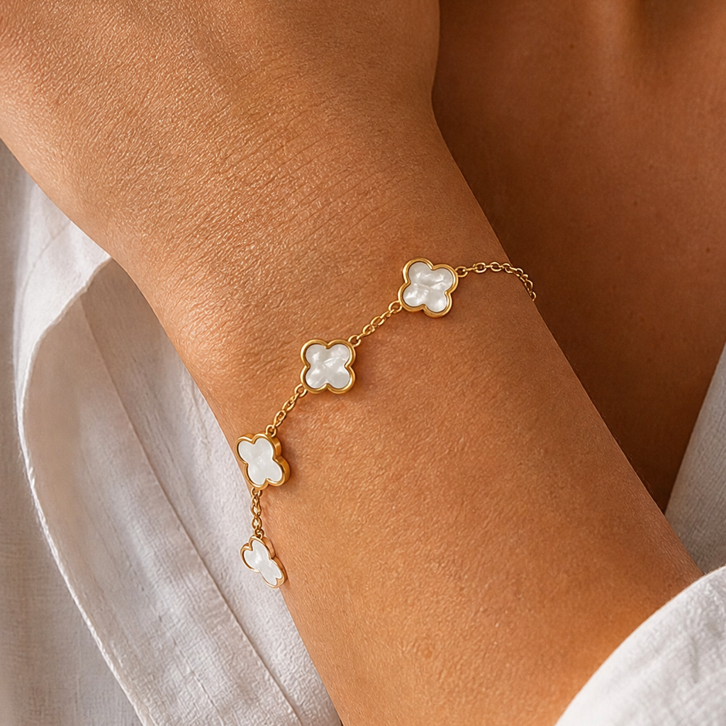Francesca Clover Bracelet