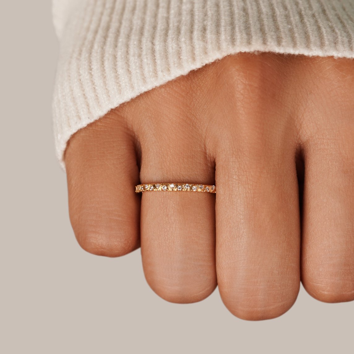Viviana Pavé Ring