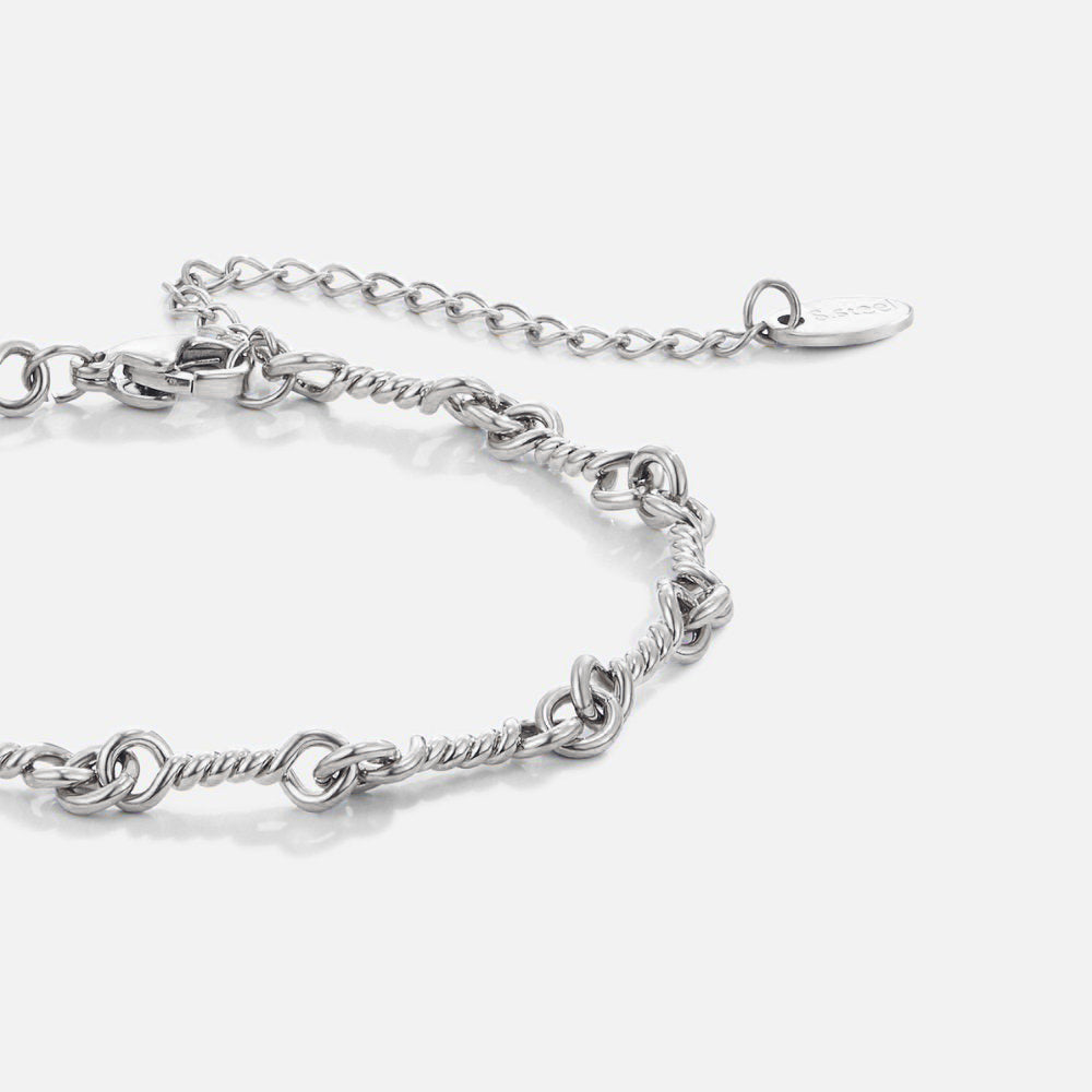 Renza Knot Chain Bracelet