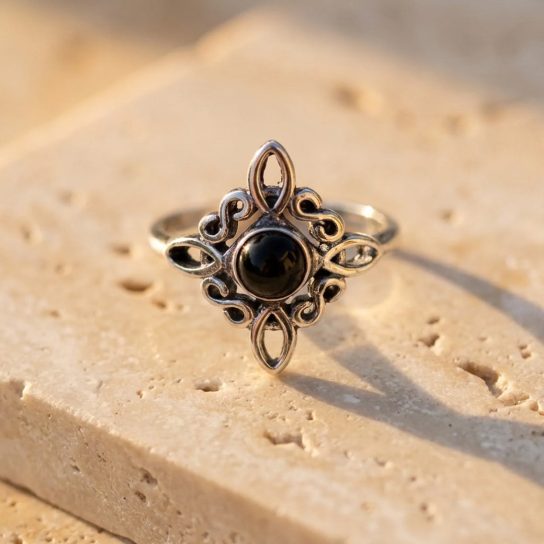 "Interlaced Knot" Adjustable Ring in Obsidian