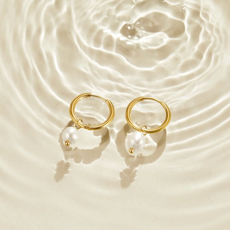 Camilla Pearl Hoops