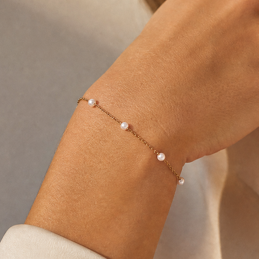 Daria Pearl Bracelet