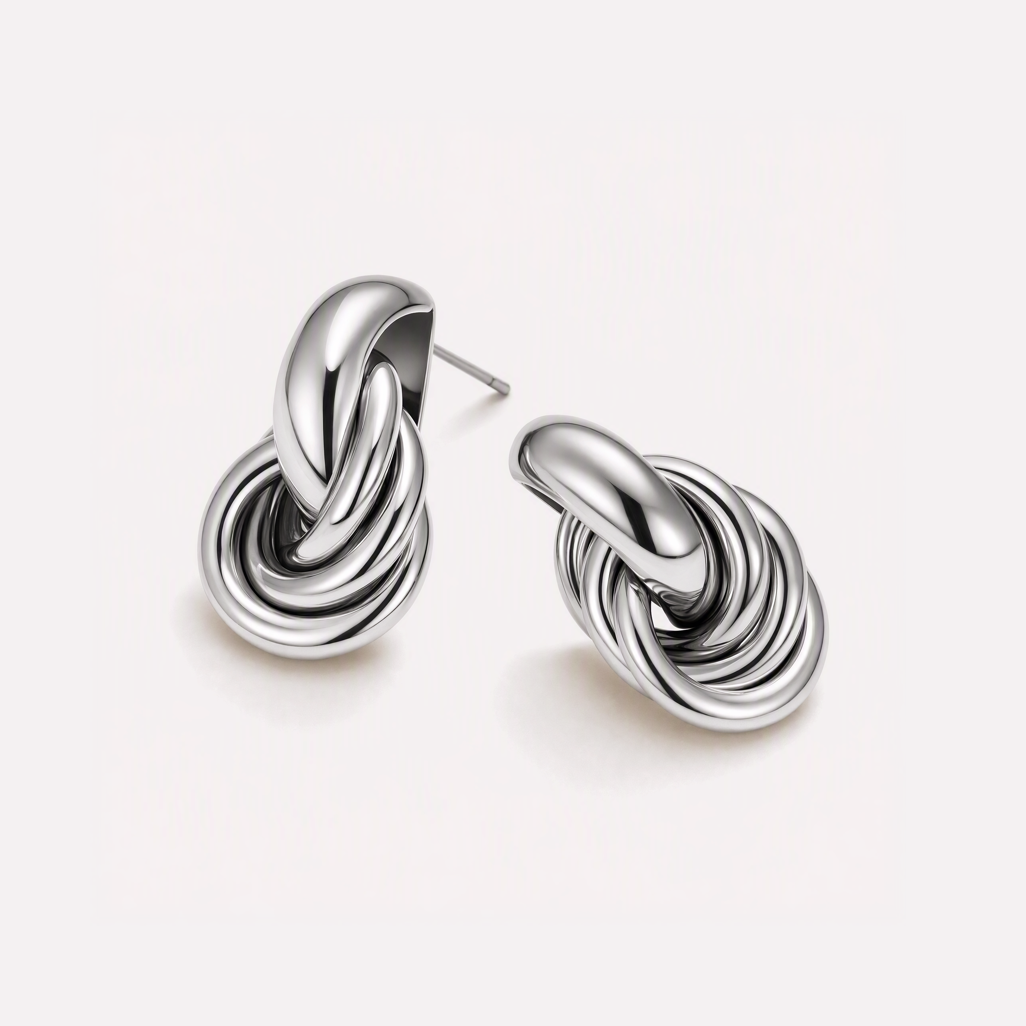 Martina Twisted Hoops