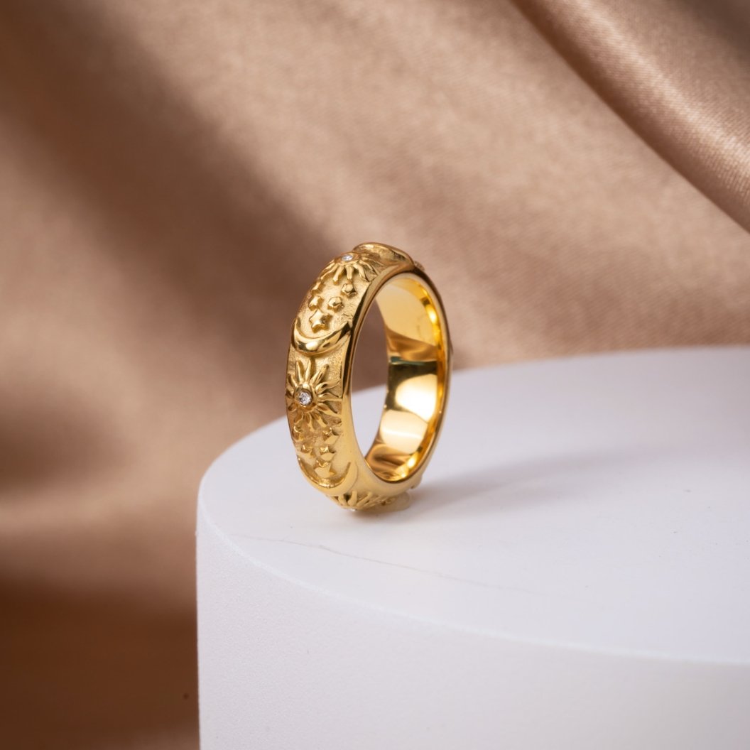 Astra Star Signet Ring