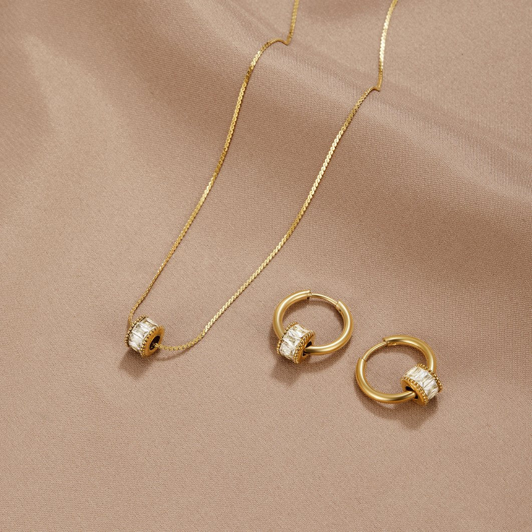 Gilda Crystal Charm Set
