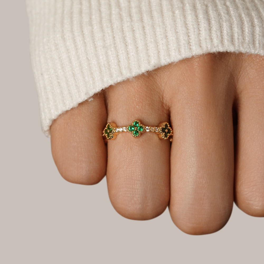 Delphine Clover Ring