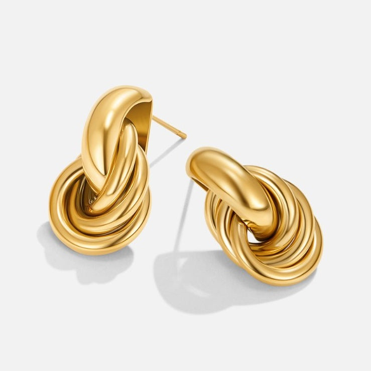 Martina Twisted Hoops