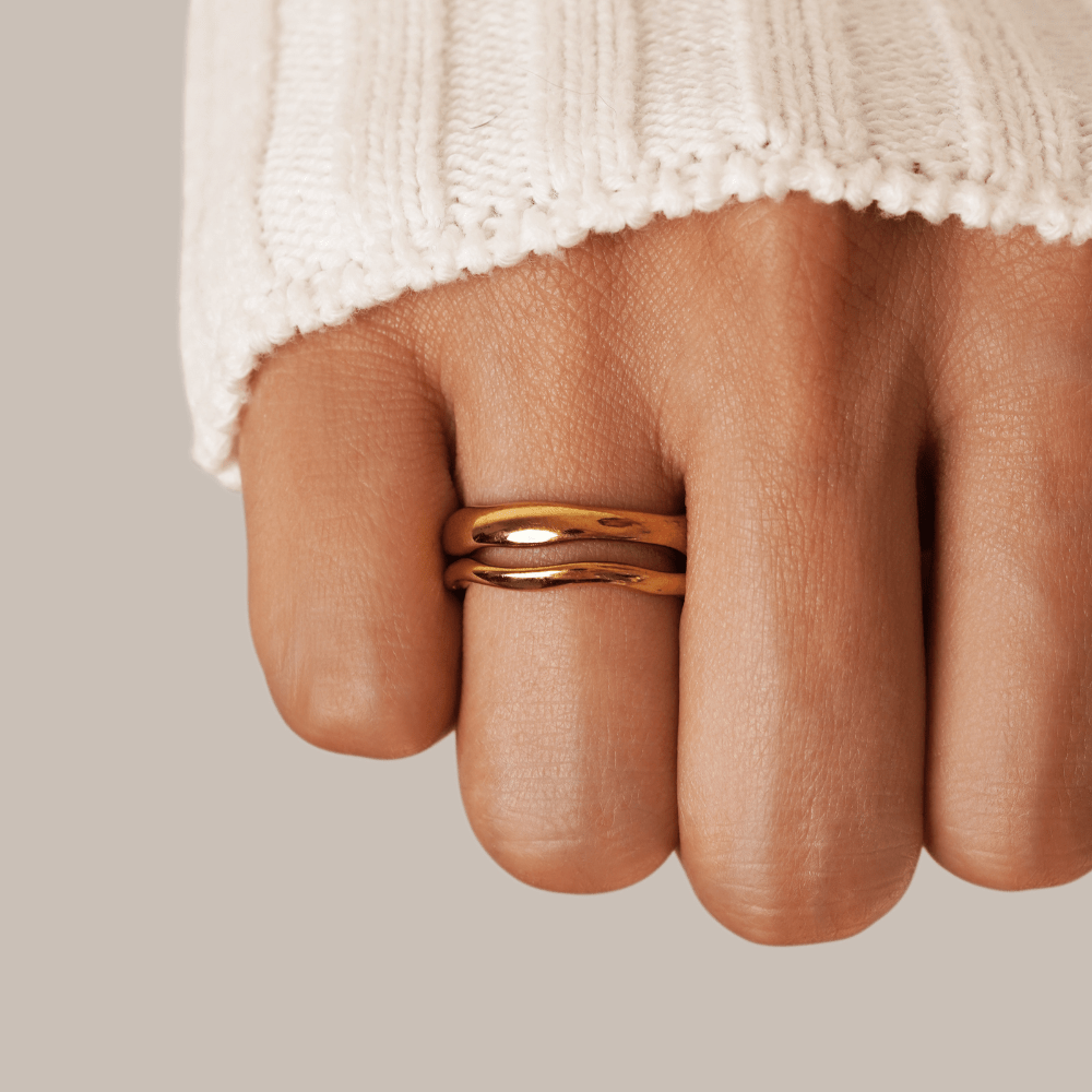 Luana Bold Wave Ring