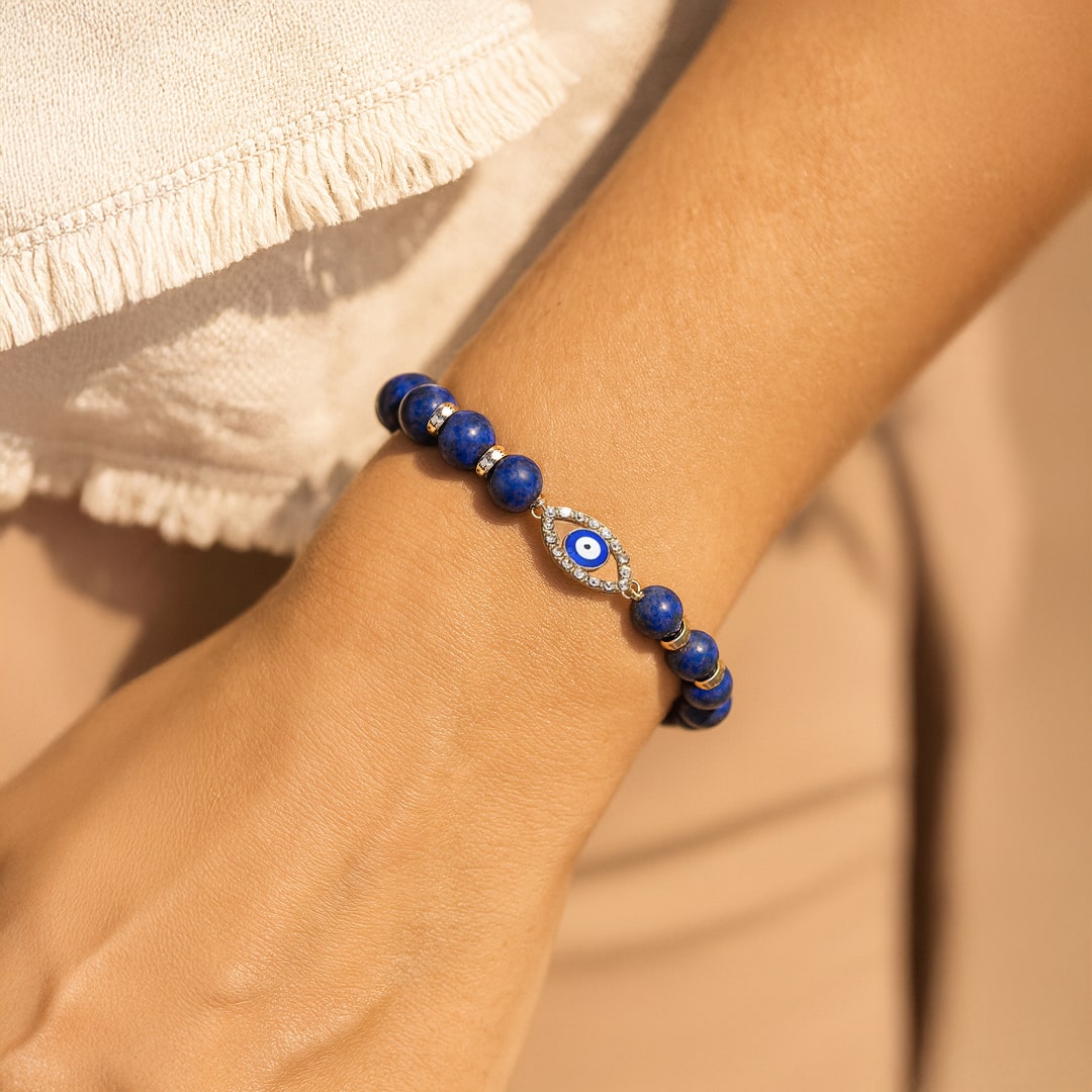 "Gaze of Truth" Bracelet in Lapis Lazuli