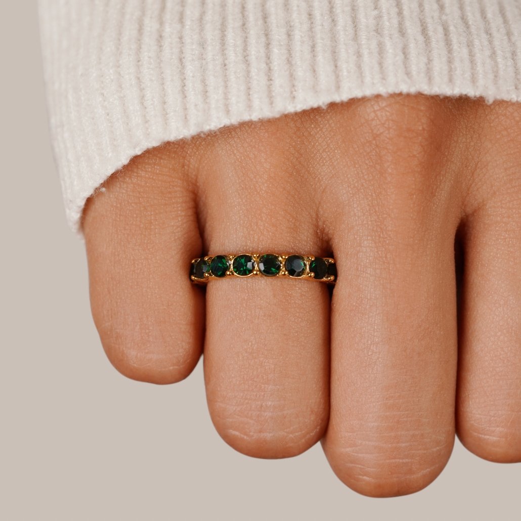 Vera Emerald Eternity Ring