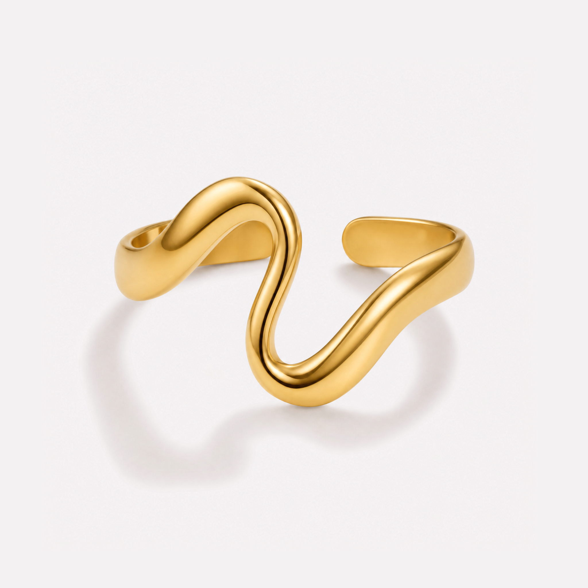 Leda Squiggle Ring