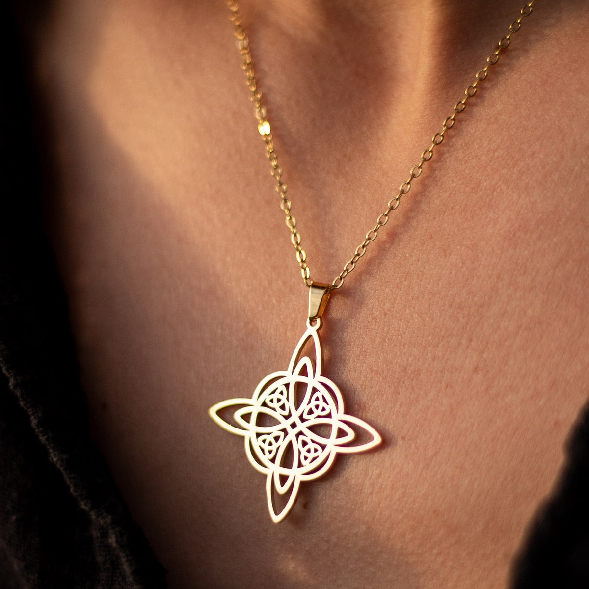 "Knot of Origins" Pendant