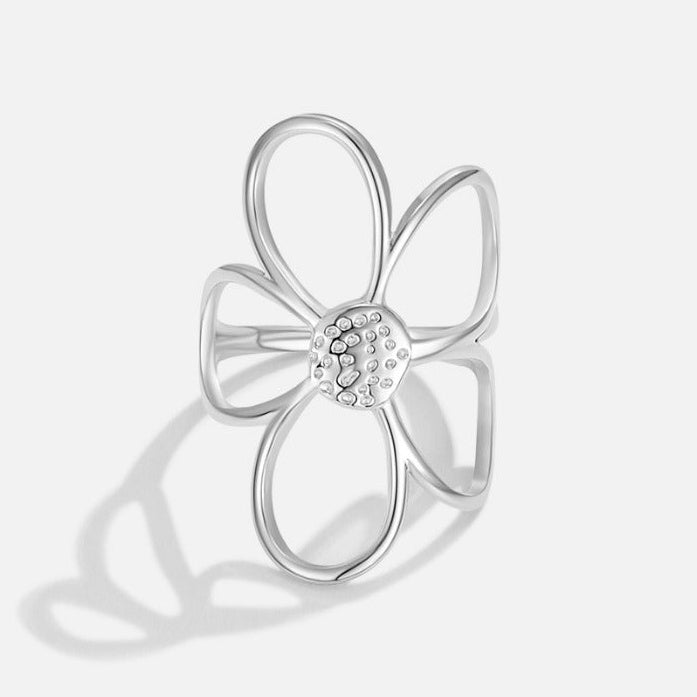 Vanna Daisy Ring