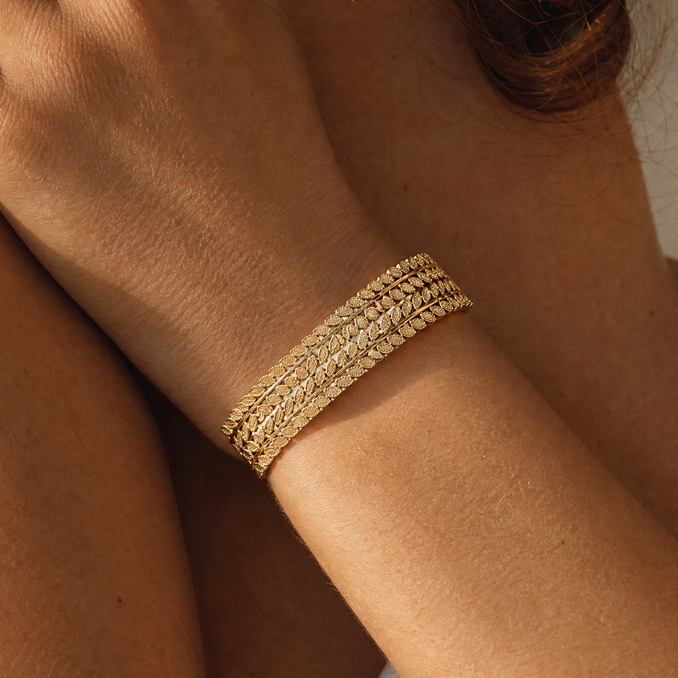 Laura Leaf Bangle