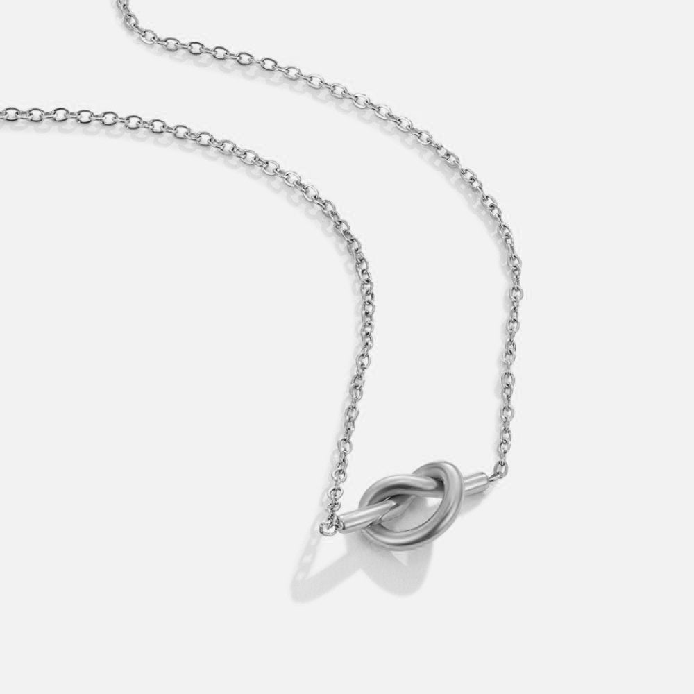 Orietta Knot Necklace