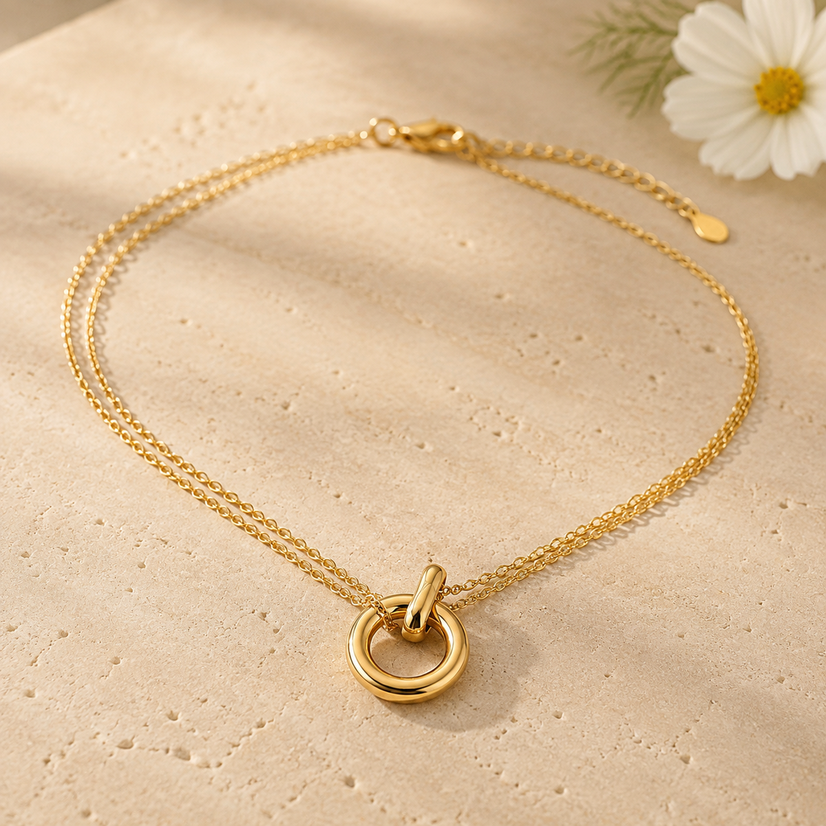 Anella Circle Necklace