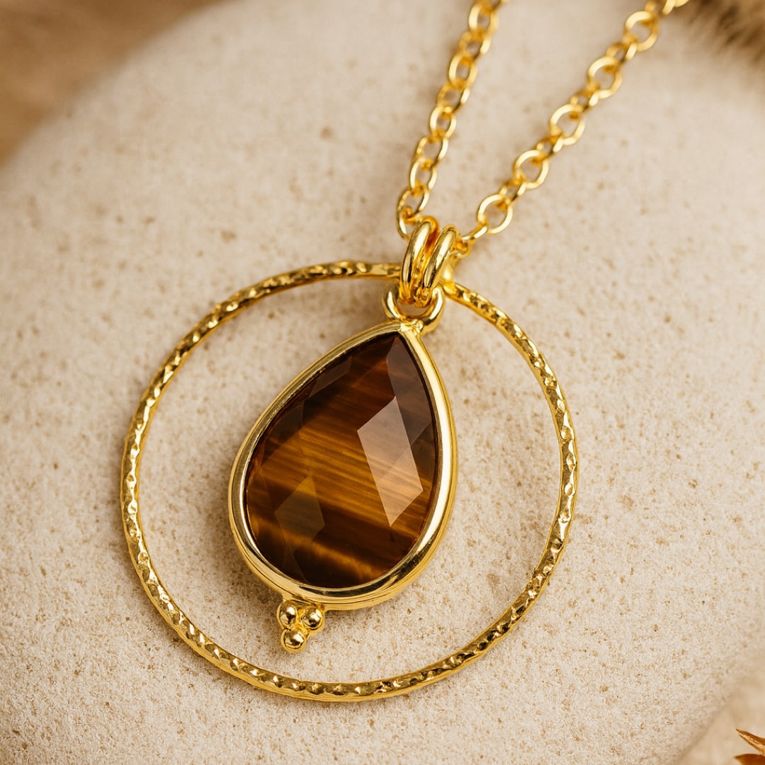 "Protective Circle" Necklace in Tiger's Eye