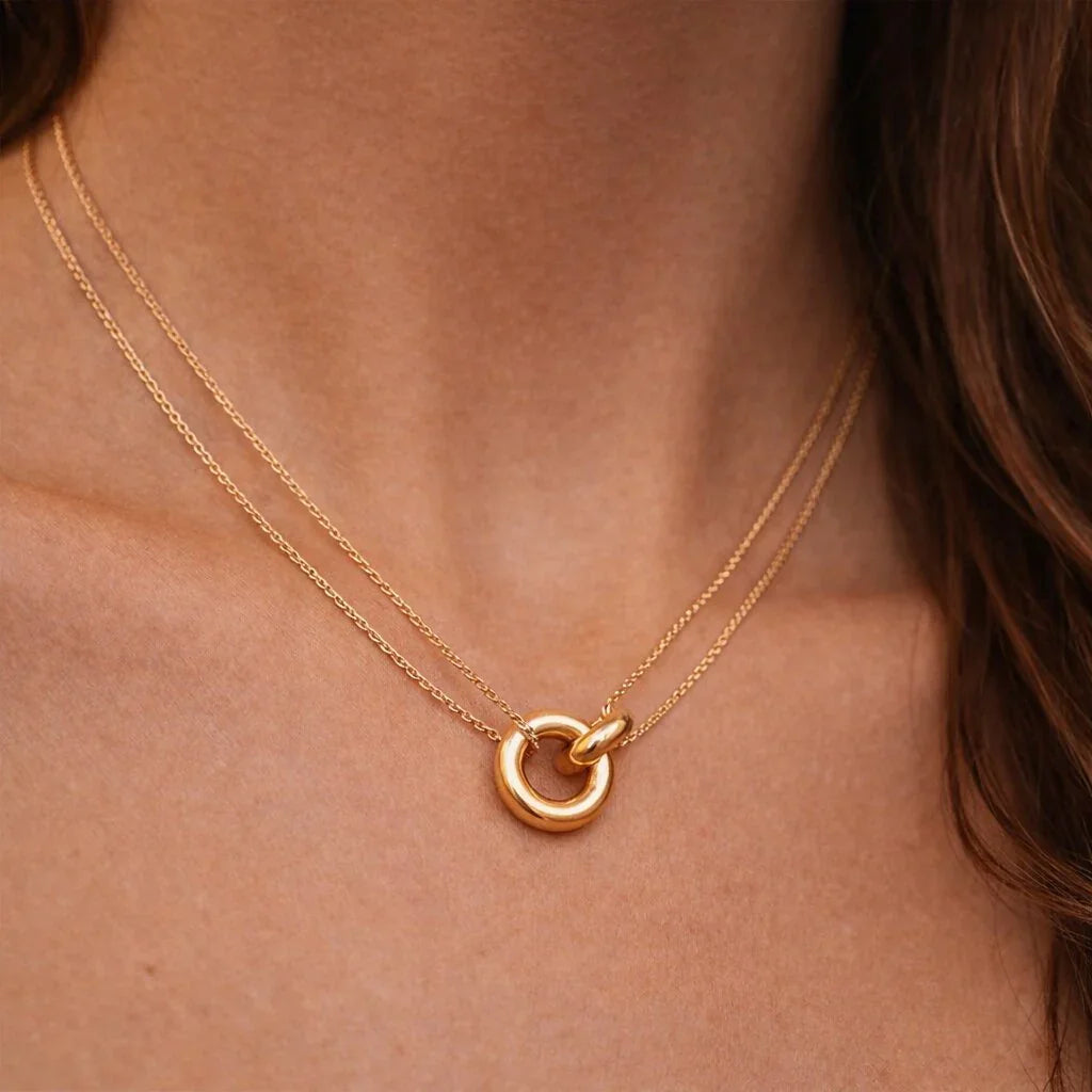 Anella Circle Necklace