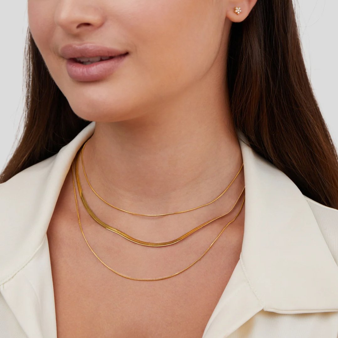 Simona Herringbone Necklace