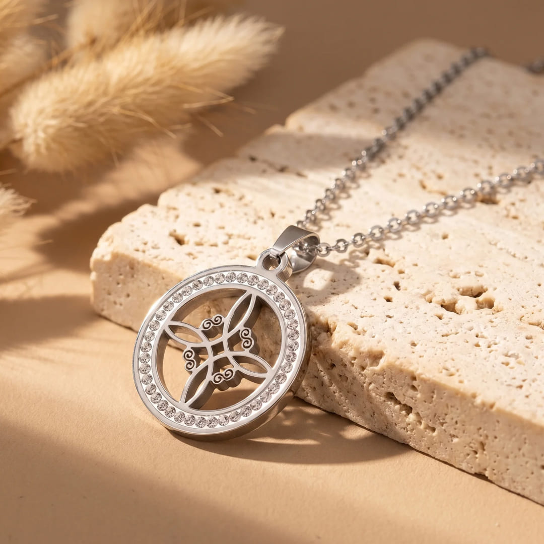 "Protection Knot" Pendant - Guardian