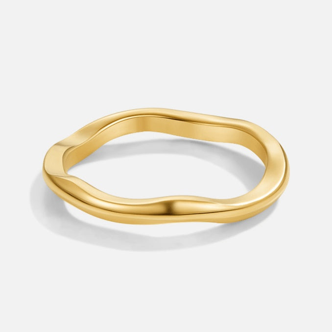 Maristella Thin Wave Ring