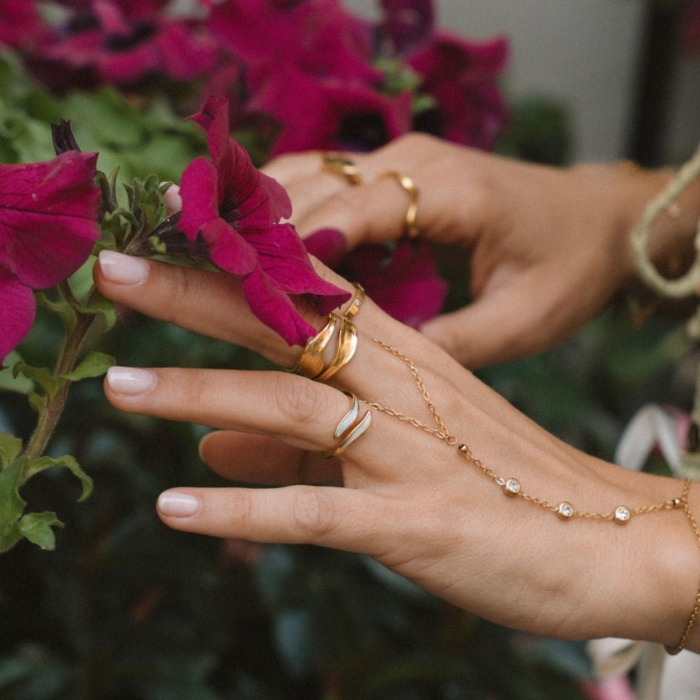 Colomba Enamel Wrap Ring