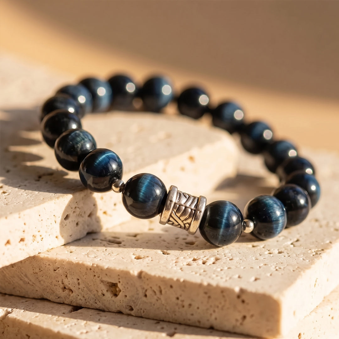 "Blue Watcher" Bracelet in Hawk's Eye