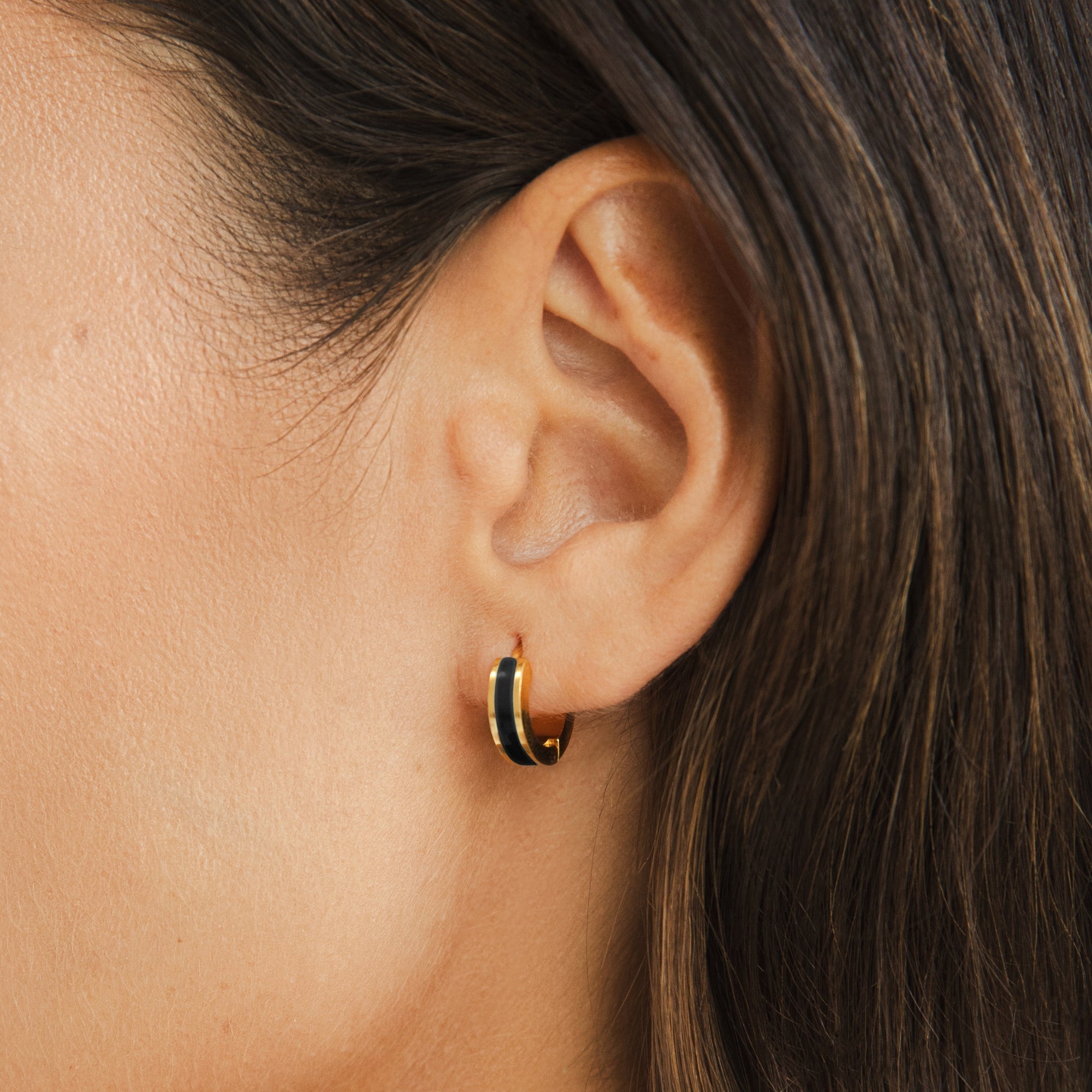Marianna Enamel Hoops
