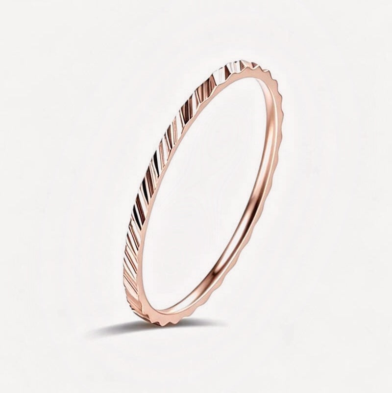 Rosalia Ribbed Stacking Ring