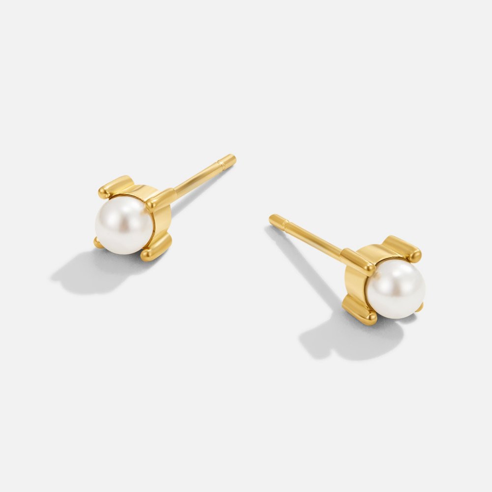 Susanna Pearl Studs