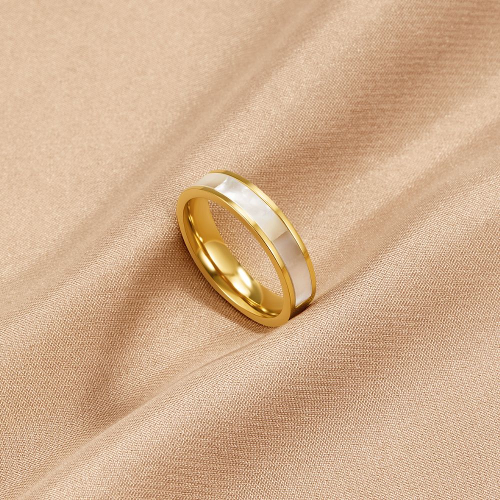 Irma Mother-of-Pearl Ring