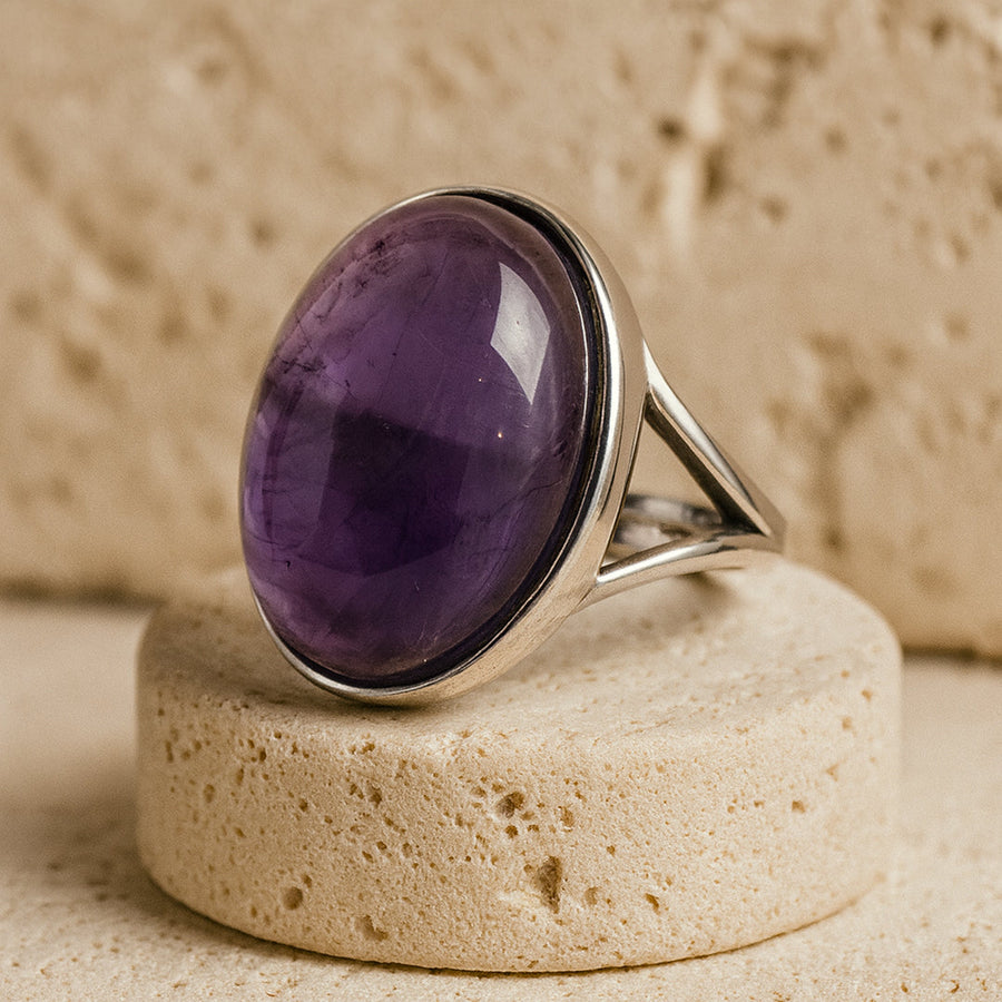 "Shanti" Ring in Amethyst
