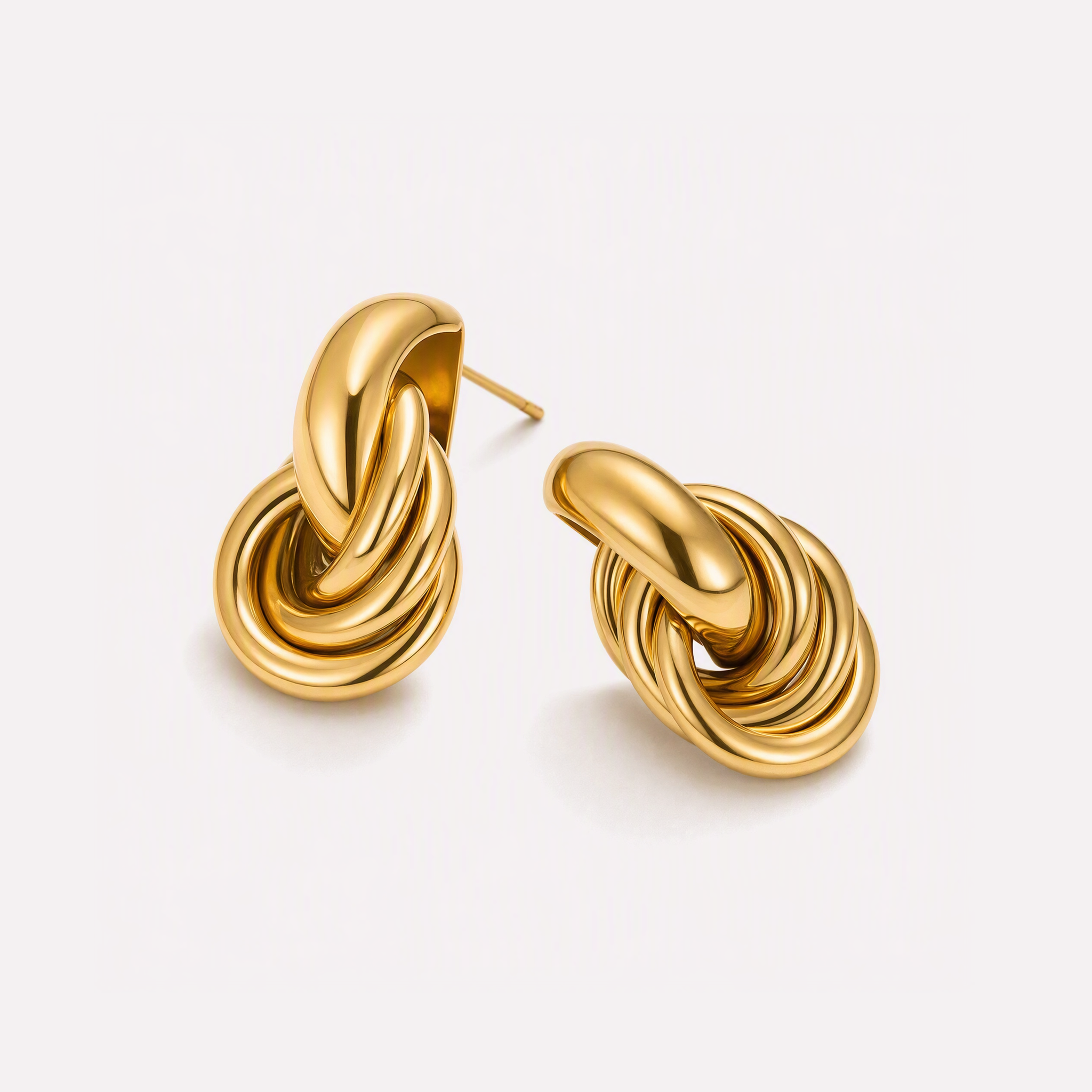 Martina Twisted Hoops