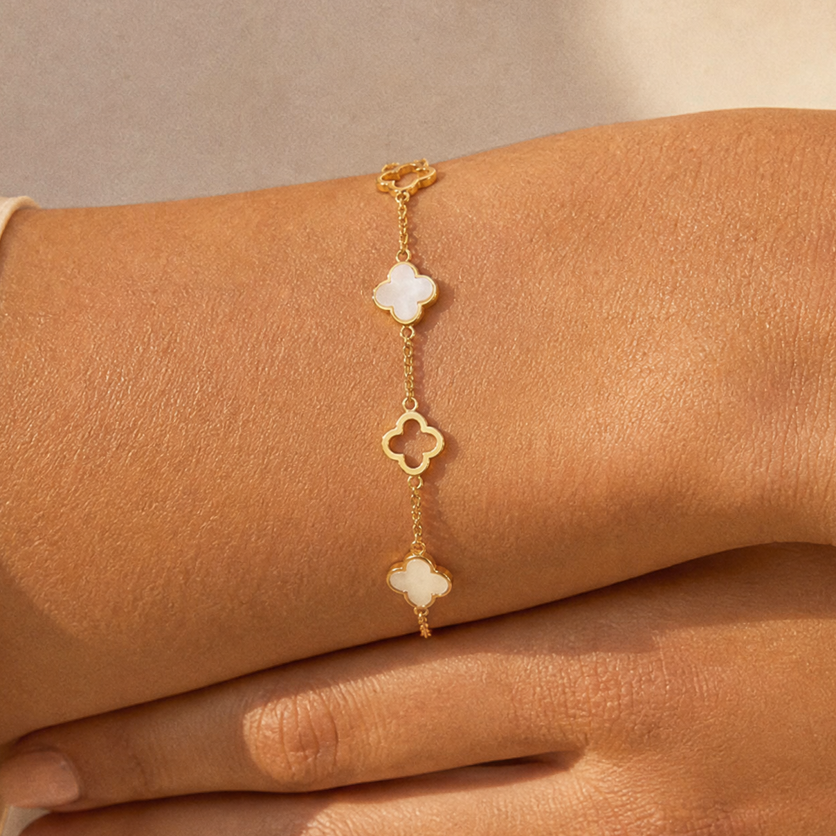 Viola Clover Bracelet