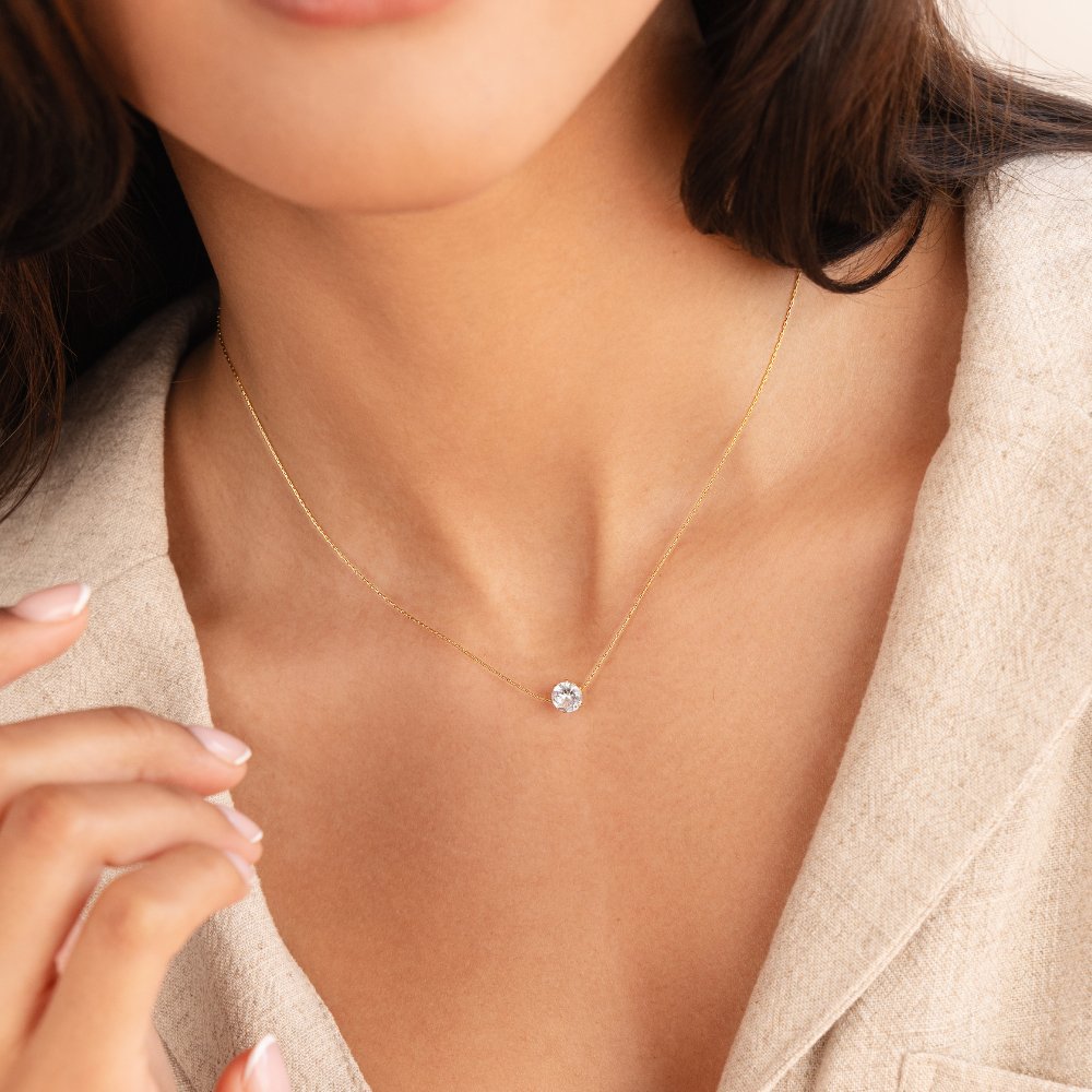 Elisa Solitaire Necklace